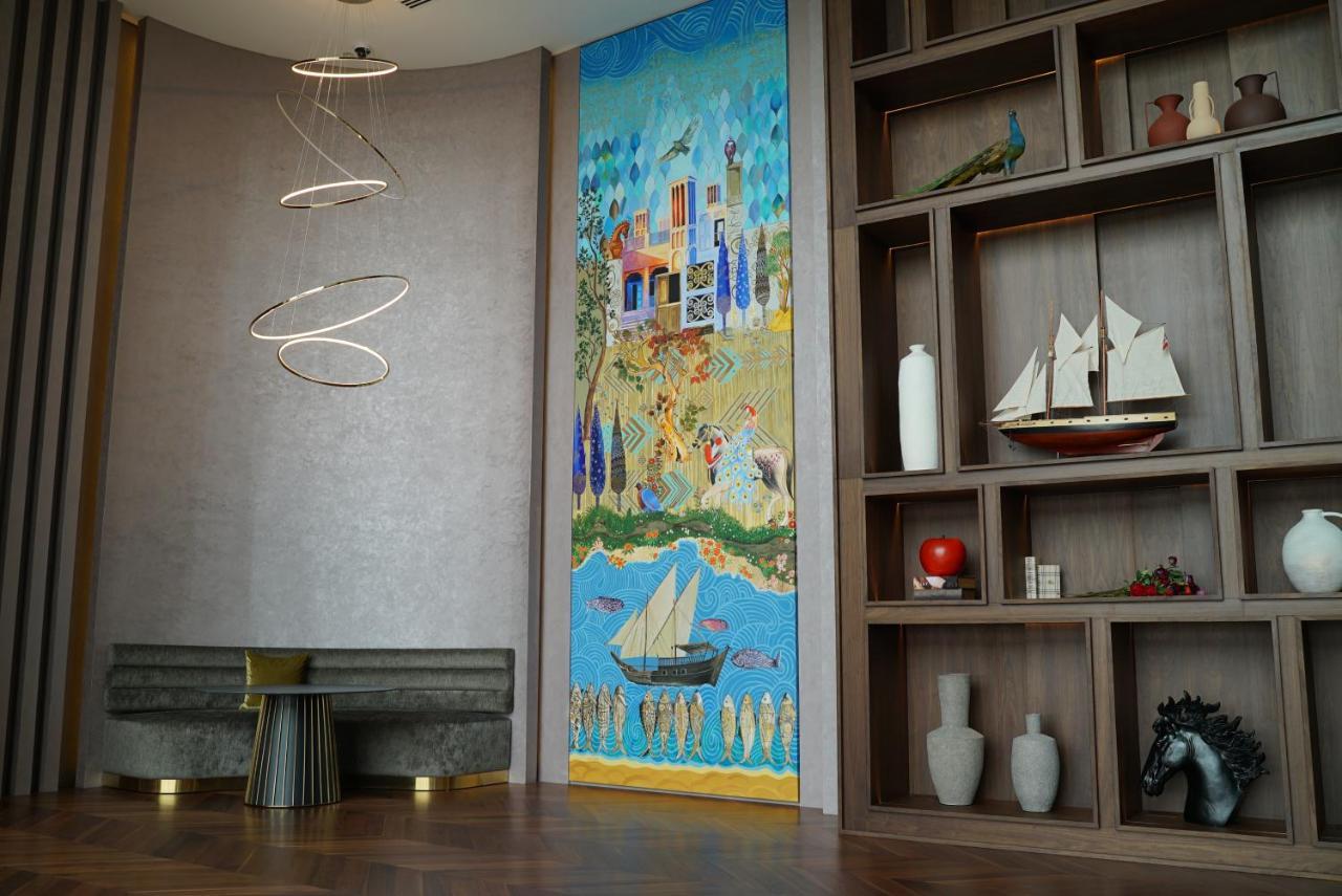 Movenpick Jumeirah Village Triangle Дубай Екстер'єр фото The interior of the hotel