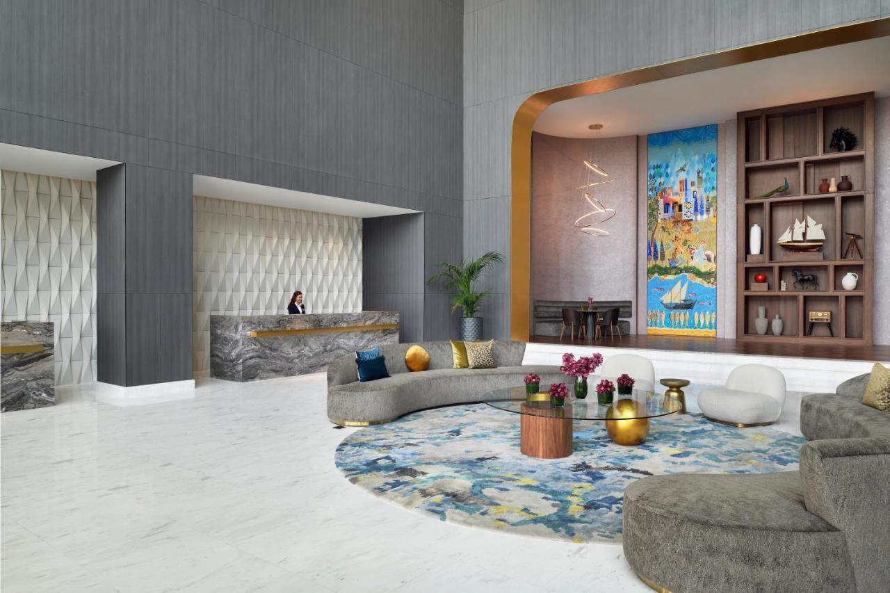 Movenpick Jumeirah Village Triangle Дубай Екстер'єр фото The lobby of the hotel